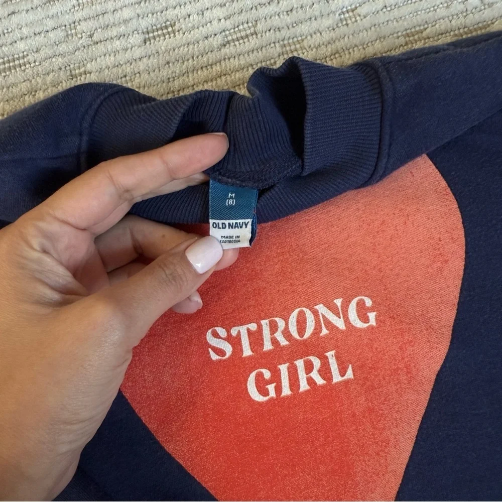 Old Navy Dark Blue Mock-Neck Cinched-Hem Graphic Sweatshirt for Girls M (8)